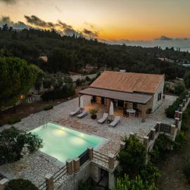 Villa Barba Yannis