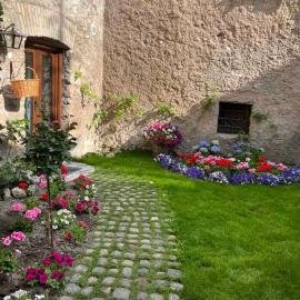 Il Giardino Segreto، فندق في أناني