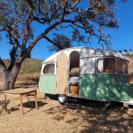 Lost Paradise - Cosy Wagon, hotel a Sabóia