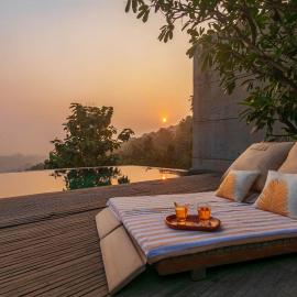 StayVista's Paashaan - Khopoli - 4BHK Mountain-View Villa with Heated Pool