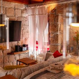 St Roko - Cozy Stone Studio in Old Town Korčula, hotel in Korčula