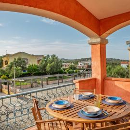 TORO's Apartment V - 4 Guests - 30'Porto cervo & FREE PARKING