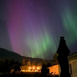 Kitimat में, होटल Beautiful home near City centre!