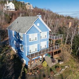 SPA - Condo Lapaix-Ski, hotel in Petite-Rivière-Saint-François