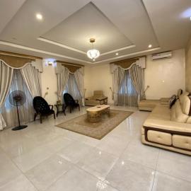 Luxury and Cozy family home