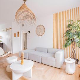 Designer 2BR Condo, 5 Mins to Sand, Free Parking