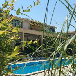 Coastal home Arapya
