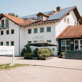 Alpenglühen Smart Hotel, hôtel à Olching