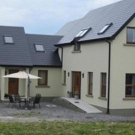 Holland House F94DP26, hotel in Ballyshannon