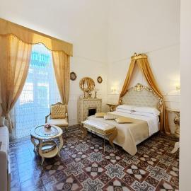DONNA LUCREZIA b&b Boutique Hotel Style - RELAX & BUSINESS STAY、ビシェーリエのホテル