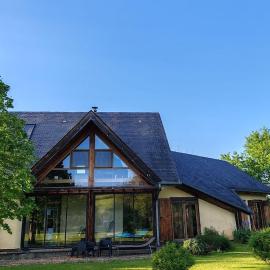 Bioclimatic eco-friendly house near Mauléon