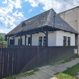 Casuța din Domnești