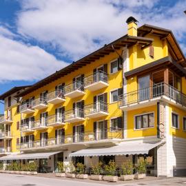 코마노 테르메에 위치한 호텔 Hotel Posta