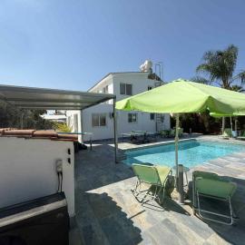 Villa Coralia Gardens 1km From Coral Bay Beach
