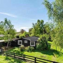 S722-Stroby-Ladeplads-Svalemosevej-36, khách sạn ở Strøby Ladeplads