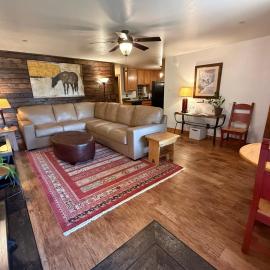 3BR Mountain Condo Pet Friendly, hotel en Victor