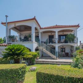 Villa Karpofora View