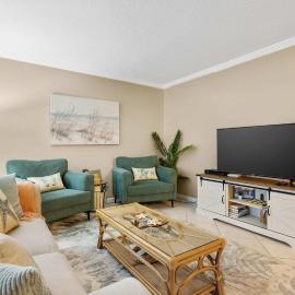 Coastal Clipper - Charming 2 BDR Walk to Beach