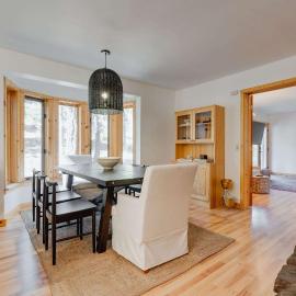 North Lake Hideaway Prime Locale for Outdoor Fun، فندق في Alpine Meadows
