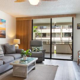 Oceanfront Condo 117 in Kailua-Kona