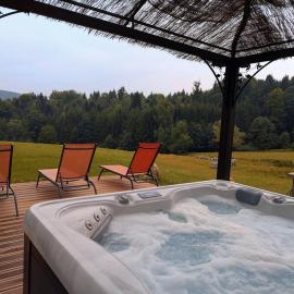 Chambre Iris dans bâtisse rénovée au cœur de la nature - FR-1-589-726, hotel in Moyenmoutier