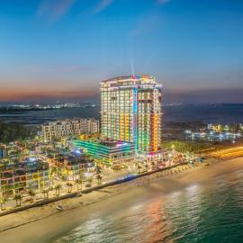 Flamingo Hai Tien Beach Resort, hotel in Hoằng Hóa
