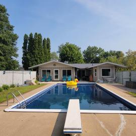 West-Side Retreat, hotel in Sioux Falls