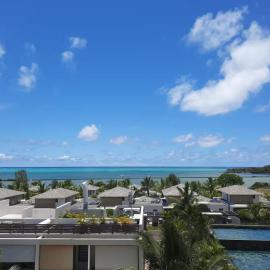 Ocean and Golf Apartment, Azuri Sea view & Sunrise