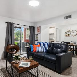 UF Apartment on Archer Road Near Shands & VA !, hotell sihtkohas Gainesville
