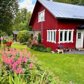 Savikulma savihuone B&B، فندق في Mynämäki