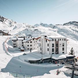 Hotel Maiensee, hotel u gradu 'Sankt Christoph am Arlberg'