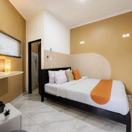 Cove Padonan Inn