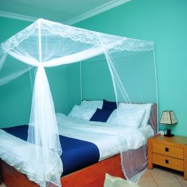 Ngorongoro Villa and Restaurant โรงแรมในคาราทู