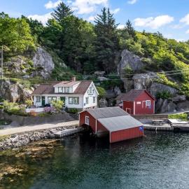 Kongshamn Gjestgiveri, viešbutis mieste Kirkehamn