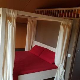 Village Glamping Biscione, ξενοδοχείο σε Petrosino
