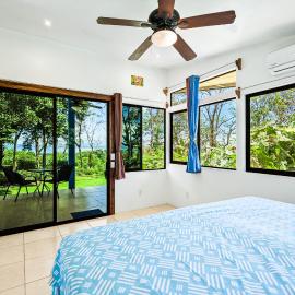 Sea View Modern dream House, hotel din Pavones