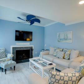 Madeira Beach Poolside—Snowbirds Welcome!