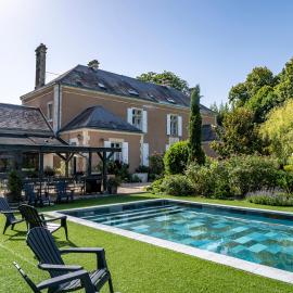 Manoir le Mingreaud Chambres d'hôtes, מלון בSainte-Gemme-la-Plaine