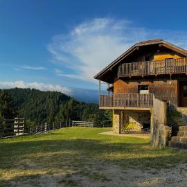 Sedmakovo - Počitniška hiša v naravi - Ljubno ob Savinji, hotel em Ljubno