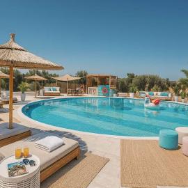 Seven stars Camping Evelina, hotel a Keratea
