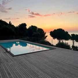 Pini, a Paradise Oasis โรงแรมในFinale