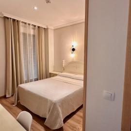 Hostal Toledo, hotel in Toledo