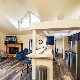 Serenity Now - Quiet 4 BDR in Tan-Tar-A Estates