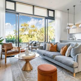 Luxurious Penthouse - Park, Golf Course, Ocean views, Hotel in Collaroy