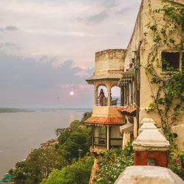 Ahilya Fort, hotel en Maheshwar