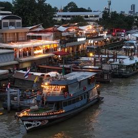 Sabai Sabai Liveaboard Bangkok