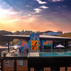 Zar Hotel, хотел в Аманцимтоти