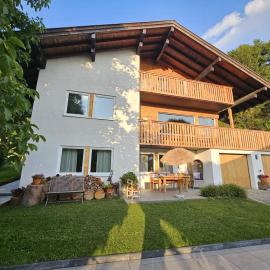Ferienwohnung Lieblingszeit, hotel i Unterwössen