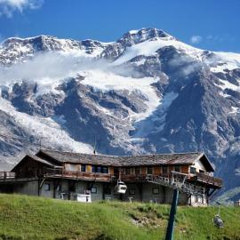 Albergo Ristoro Sitten - 2300 mt, hotel i Gressoney-la-Trinité