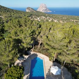 Villa Cana Romero II Sea Views, hotel i Sant Josep